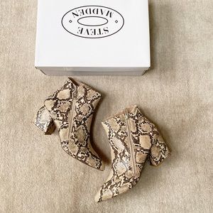 STEVE MADDEN Animal Printed Ankle Booties